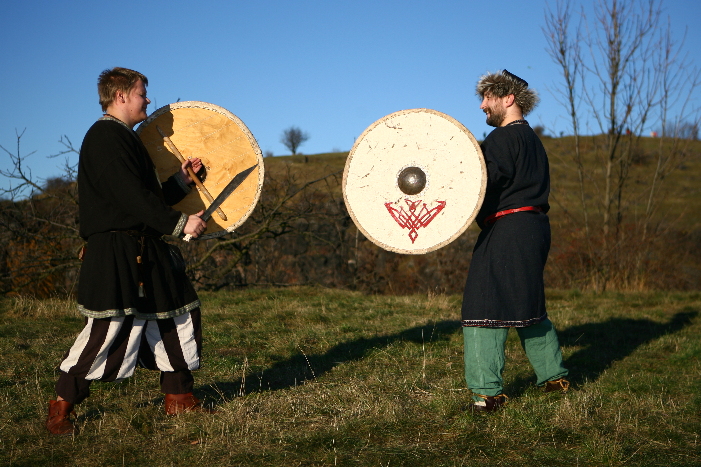 9326-s01-priprava-na-utok-bodem-do-stitu.jpg 9326-s01-priprava-na-utok-bodem-do-stitu.jpg